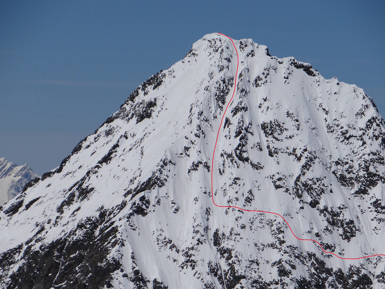 gloedis-north-eastface-tom-gaisbacher-02