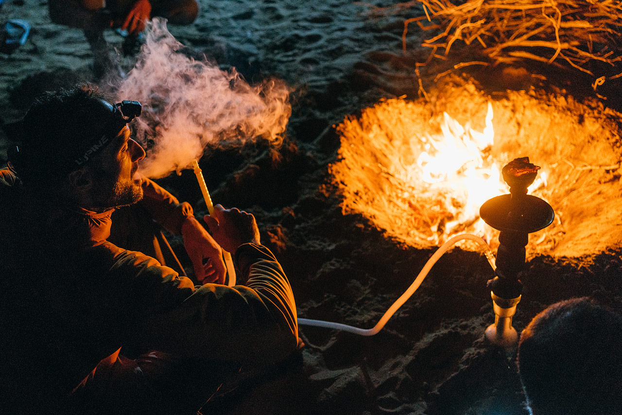 biking-iran-tom-gaisbacher-sam-strauss-06